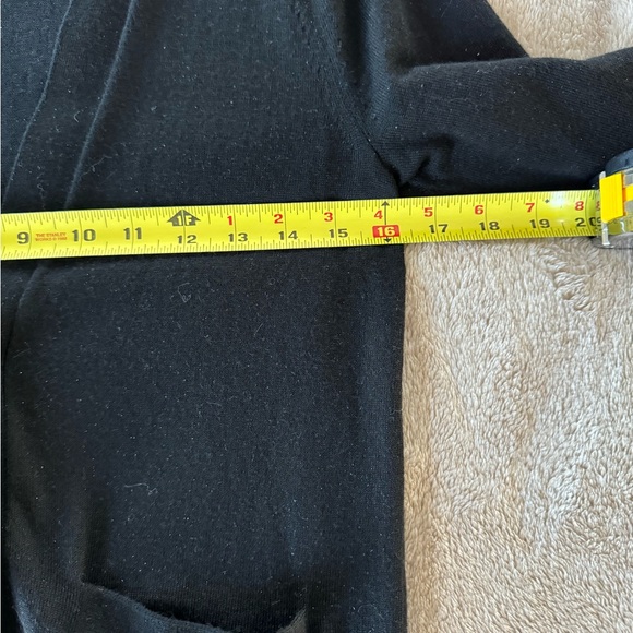 Banana Republic 100% merino wool cardigan XXS - Picture 5 of 6